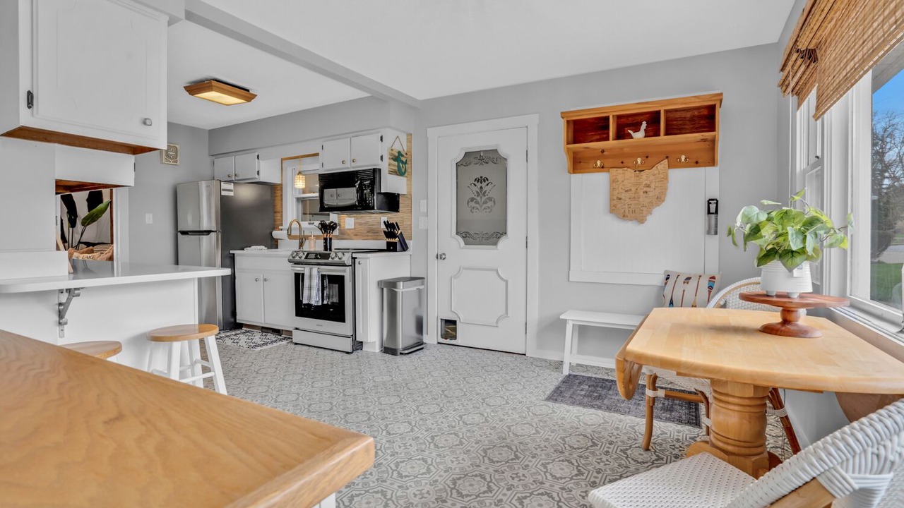 Photo of Kitchen in Portage Lakes