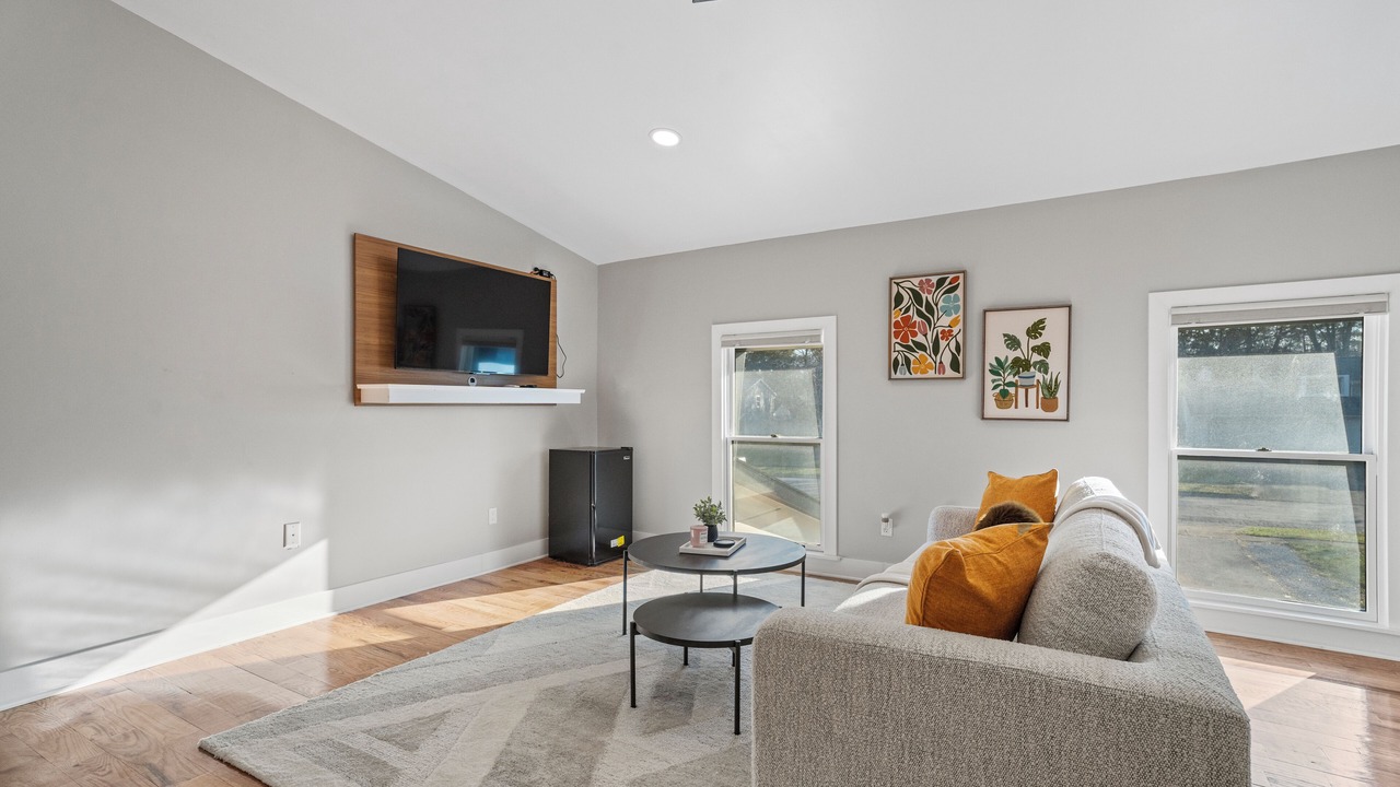 Photo of Livingroom in Reynoldsburg