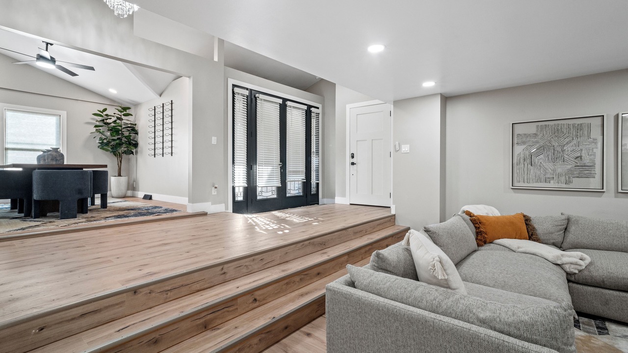 Photo of Livingroom in Reynoldsburg