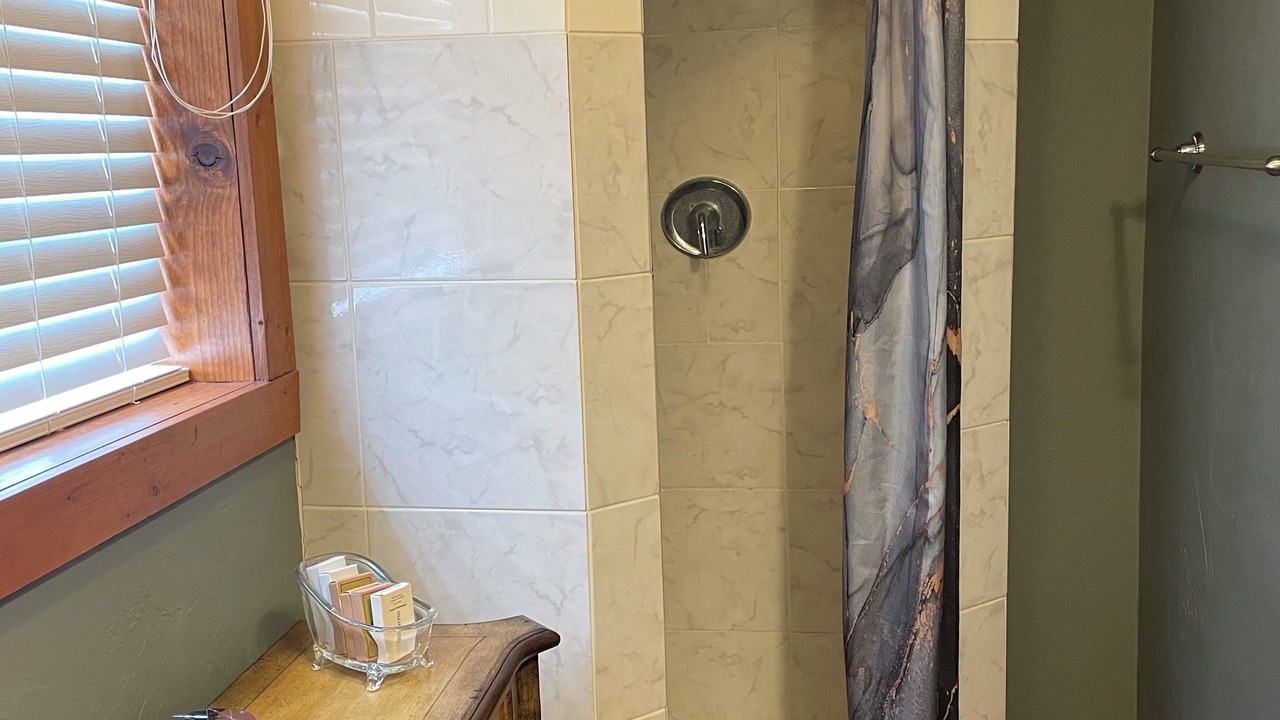Photo of Bathroom in New Philadelphia