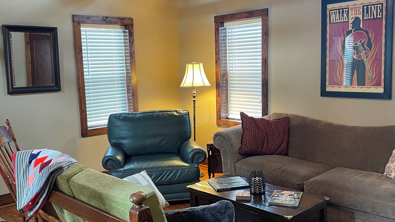 Photo of Livingroom in New Philadelphia
