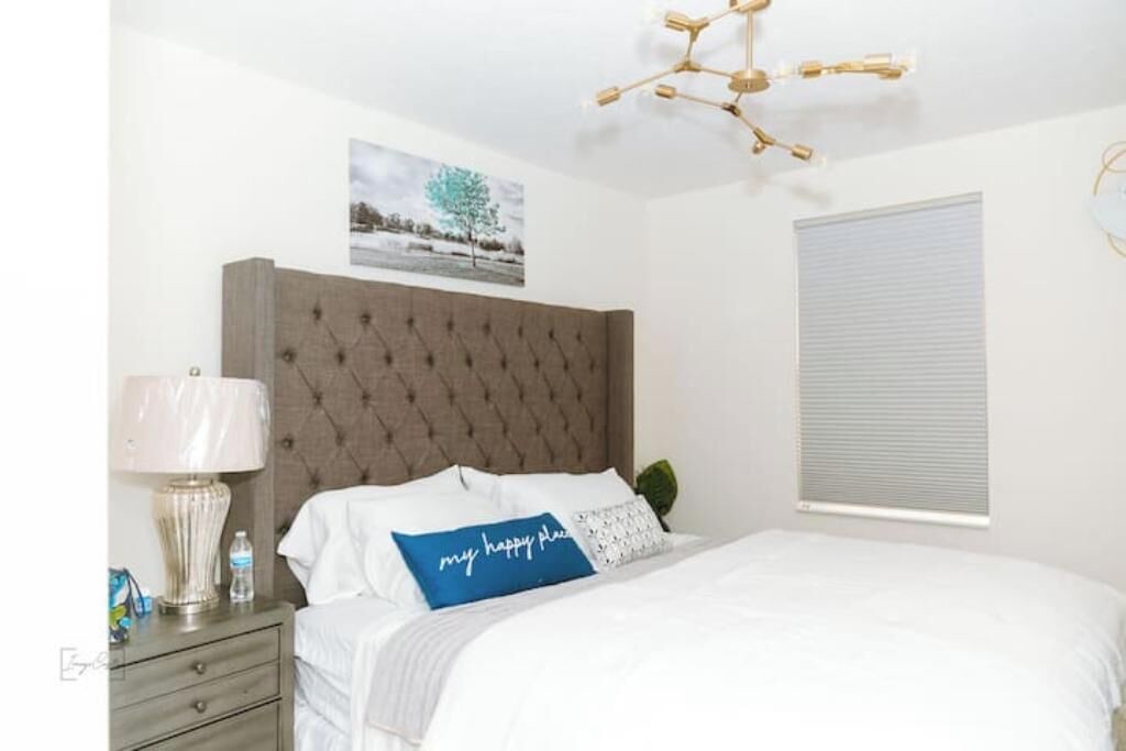 Photo of Bedroom in Summit Station
