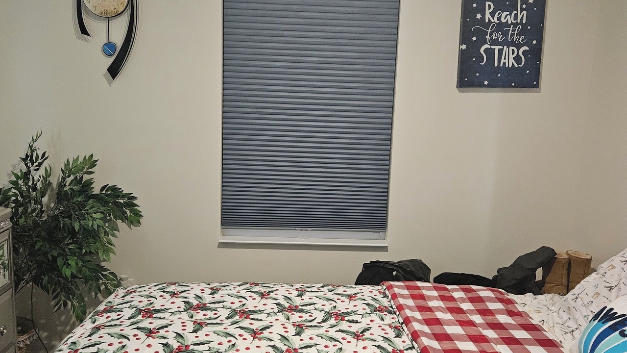 Photo of Bedroom in Summit Station