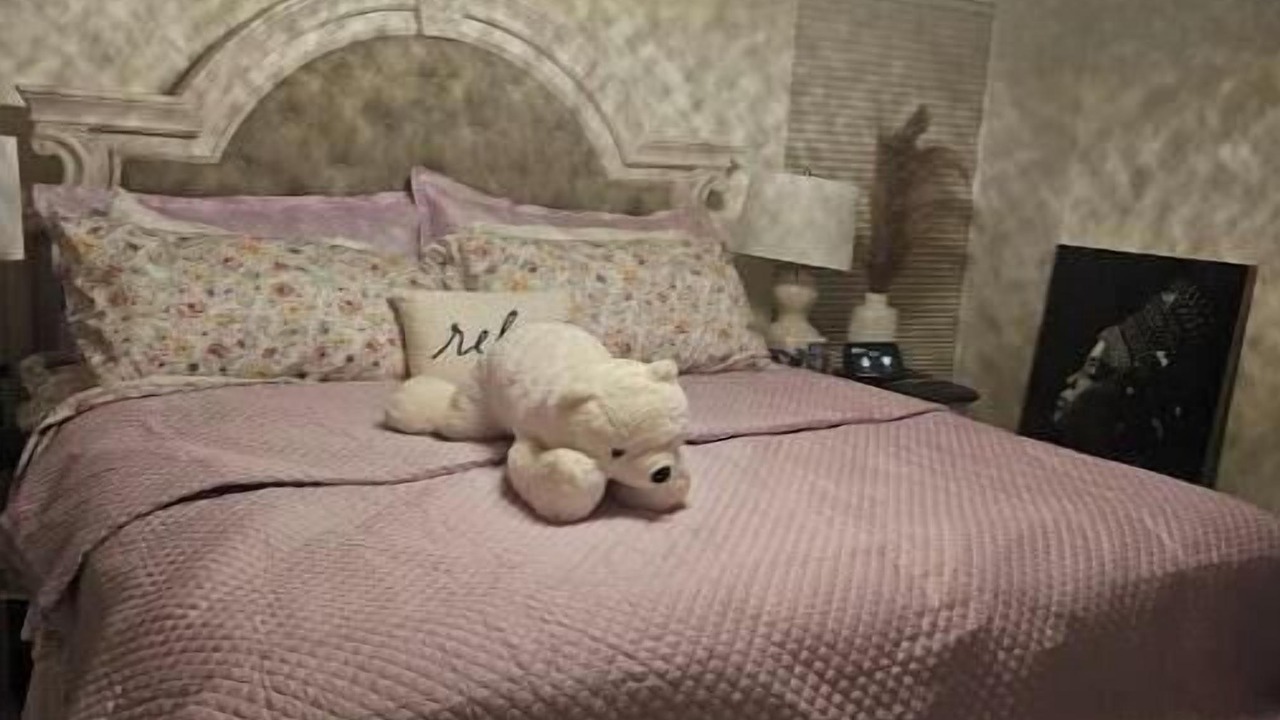 Photo of Bedroom in Summit Station