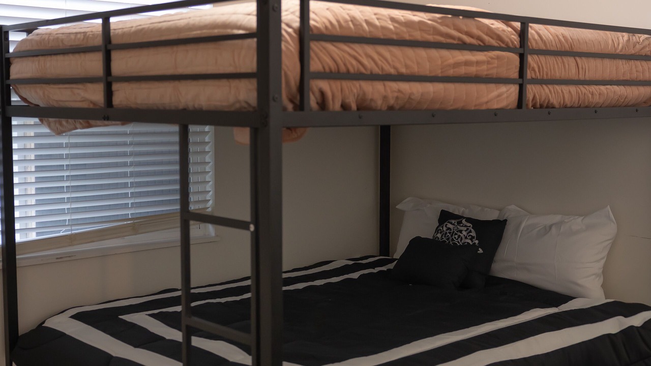 Photo of Bedroom in East Fultonham