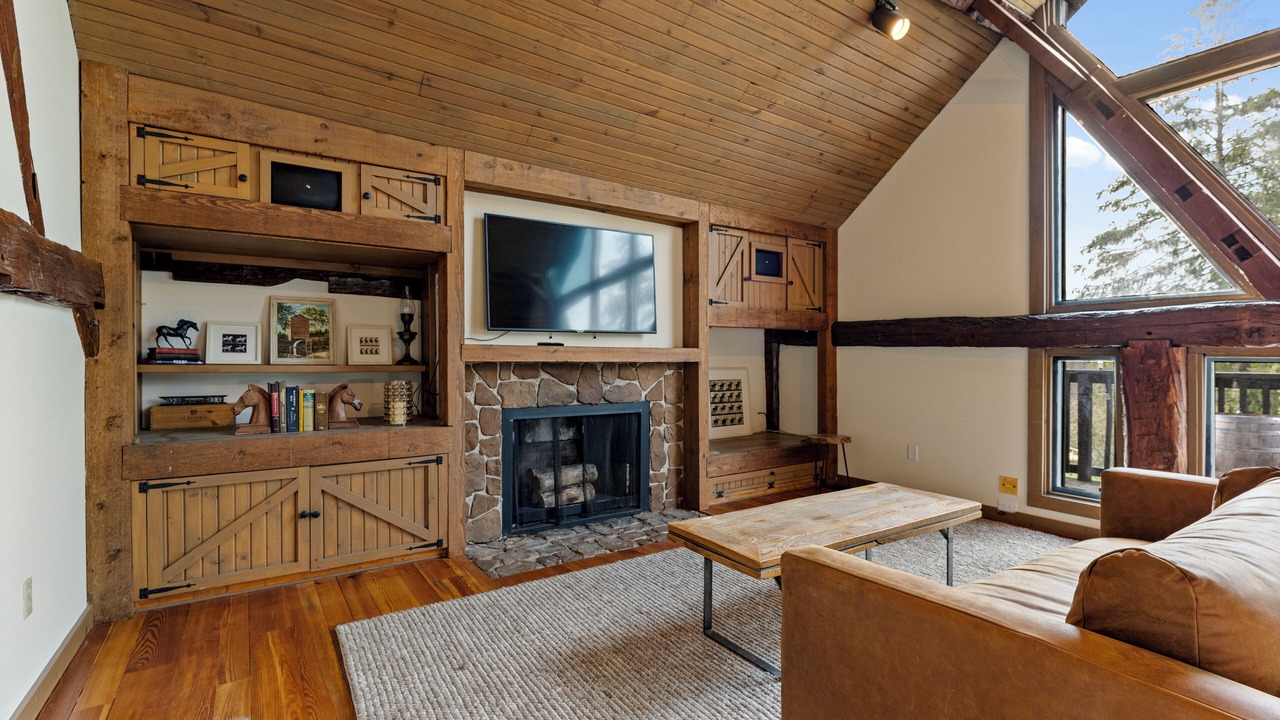 Photo of Livingroom in Lancaster