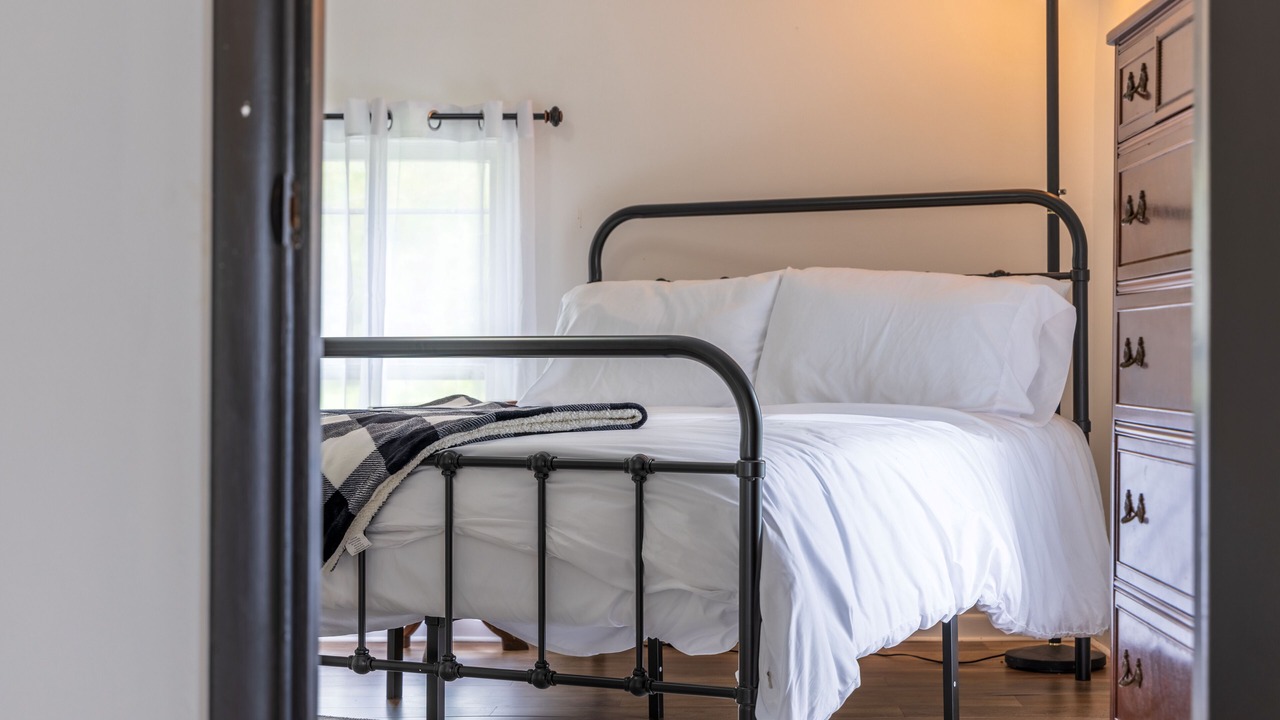 Photo of Bedroom in McArthur