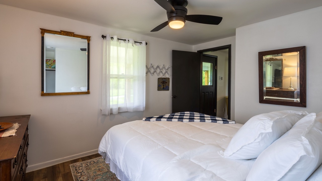 Photo of Bedroom in McArthur