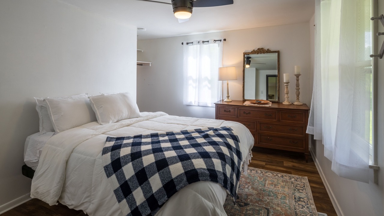 Photo of Bedroom in McArthur