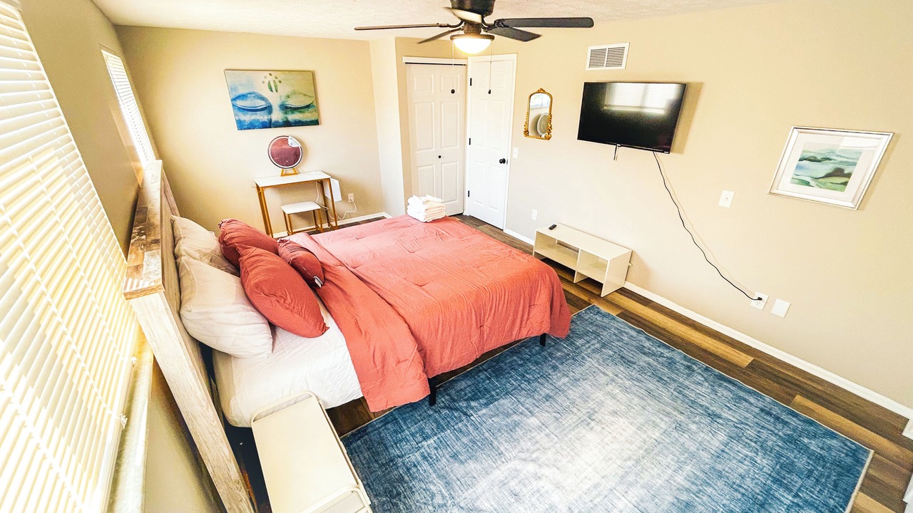 Photo of Bedroom in Irwin