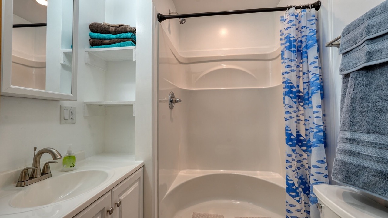 Photo of Bathroom in Senecaville