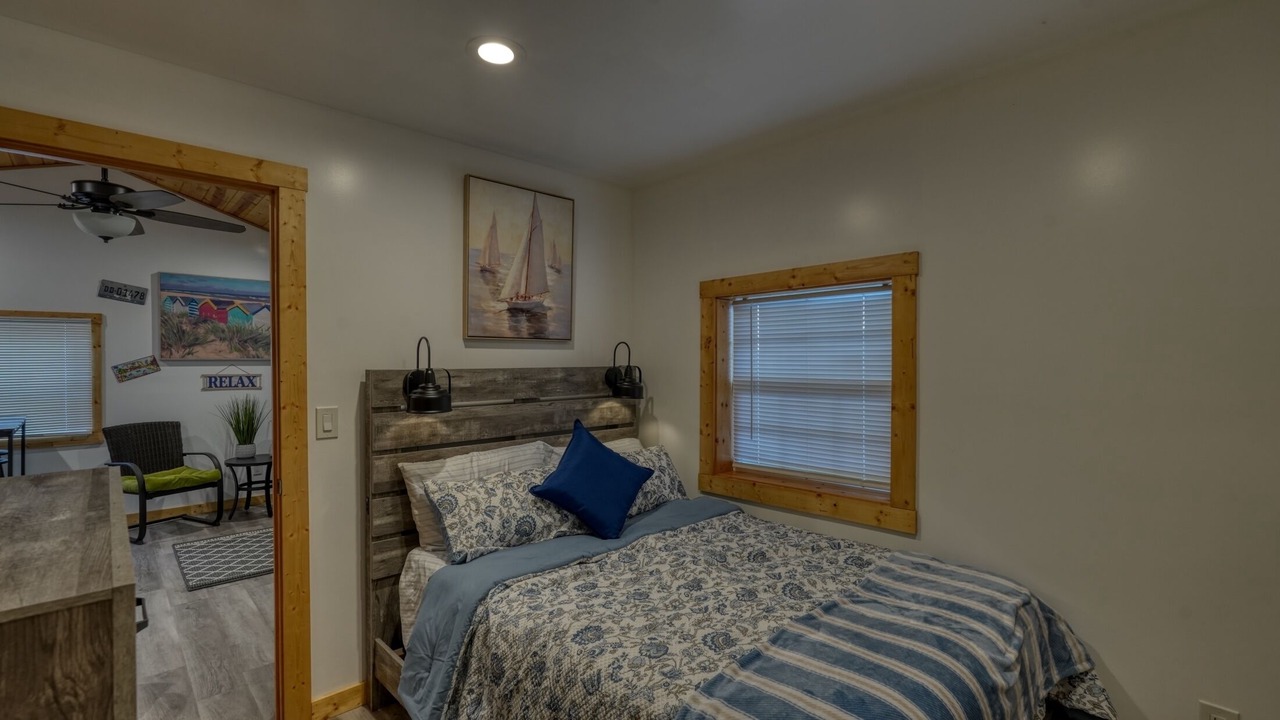 Photo of Bedroom in Senecaville