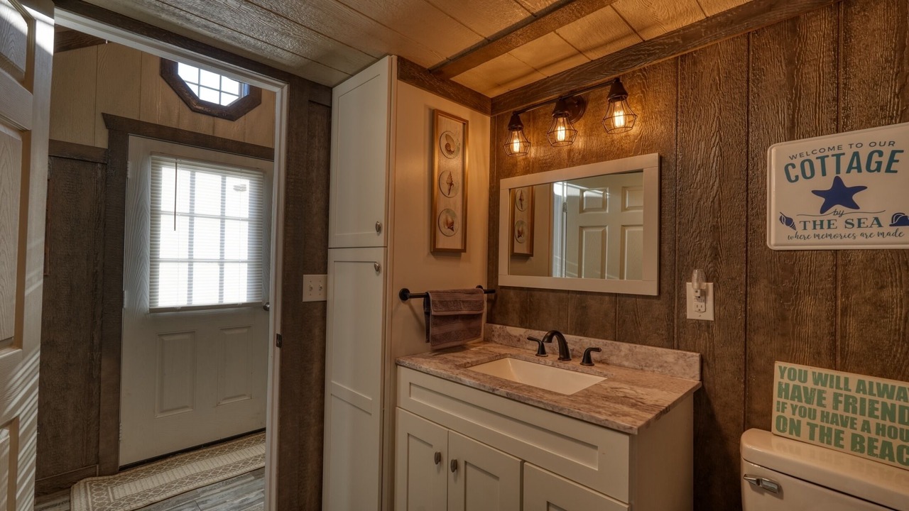 Photo of Bathroom in Senecaville