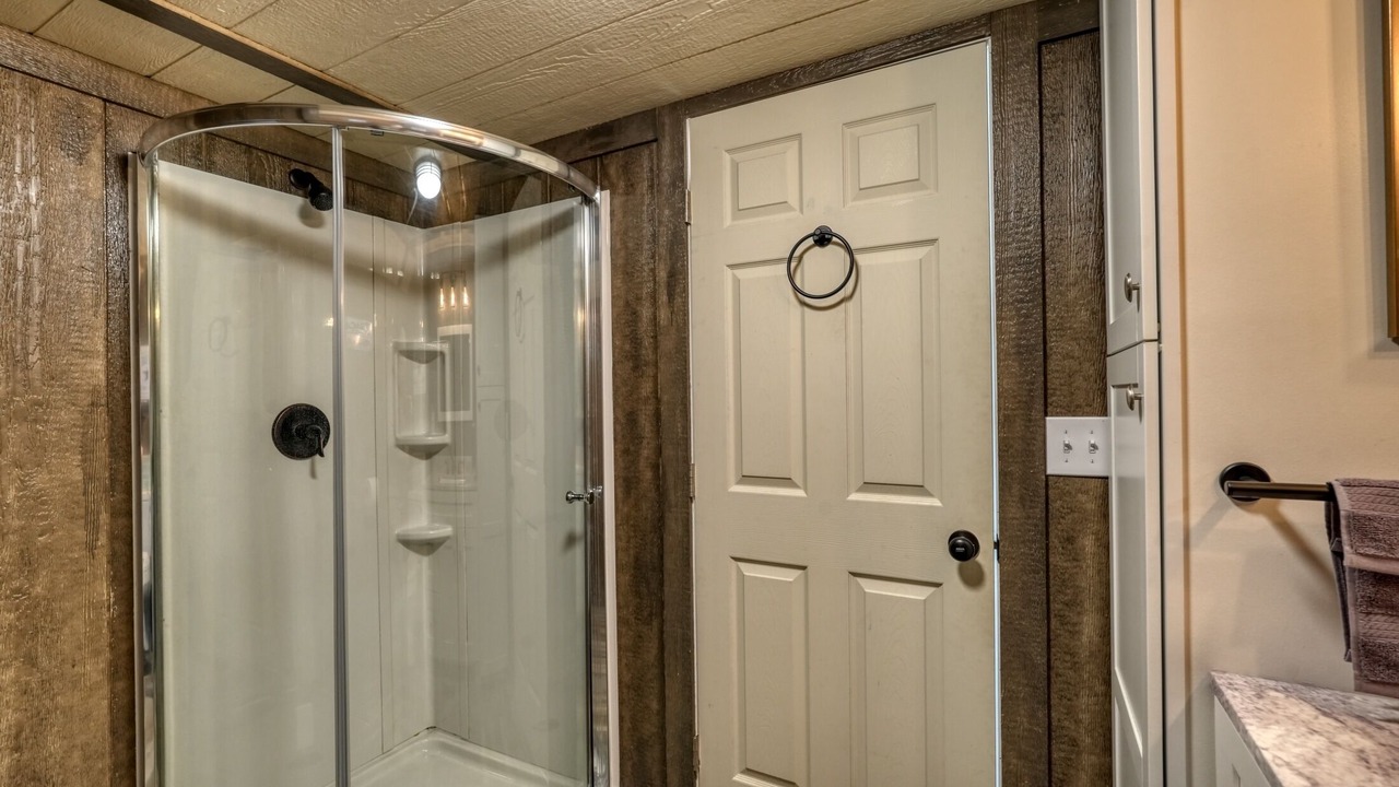 Photo of Bathroom in Senecaville