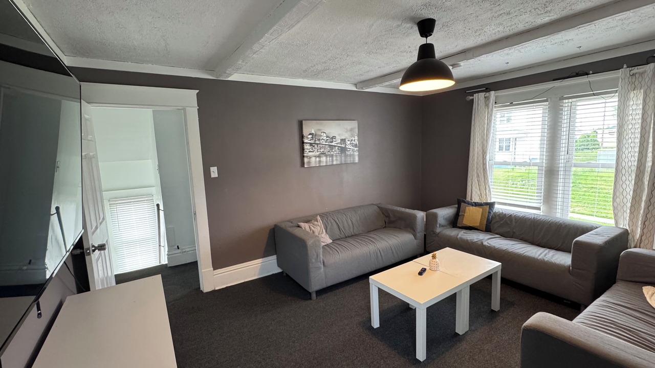 Photo of Livingroom in Steubenville
