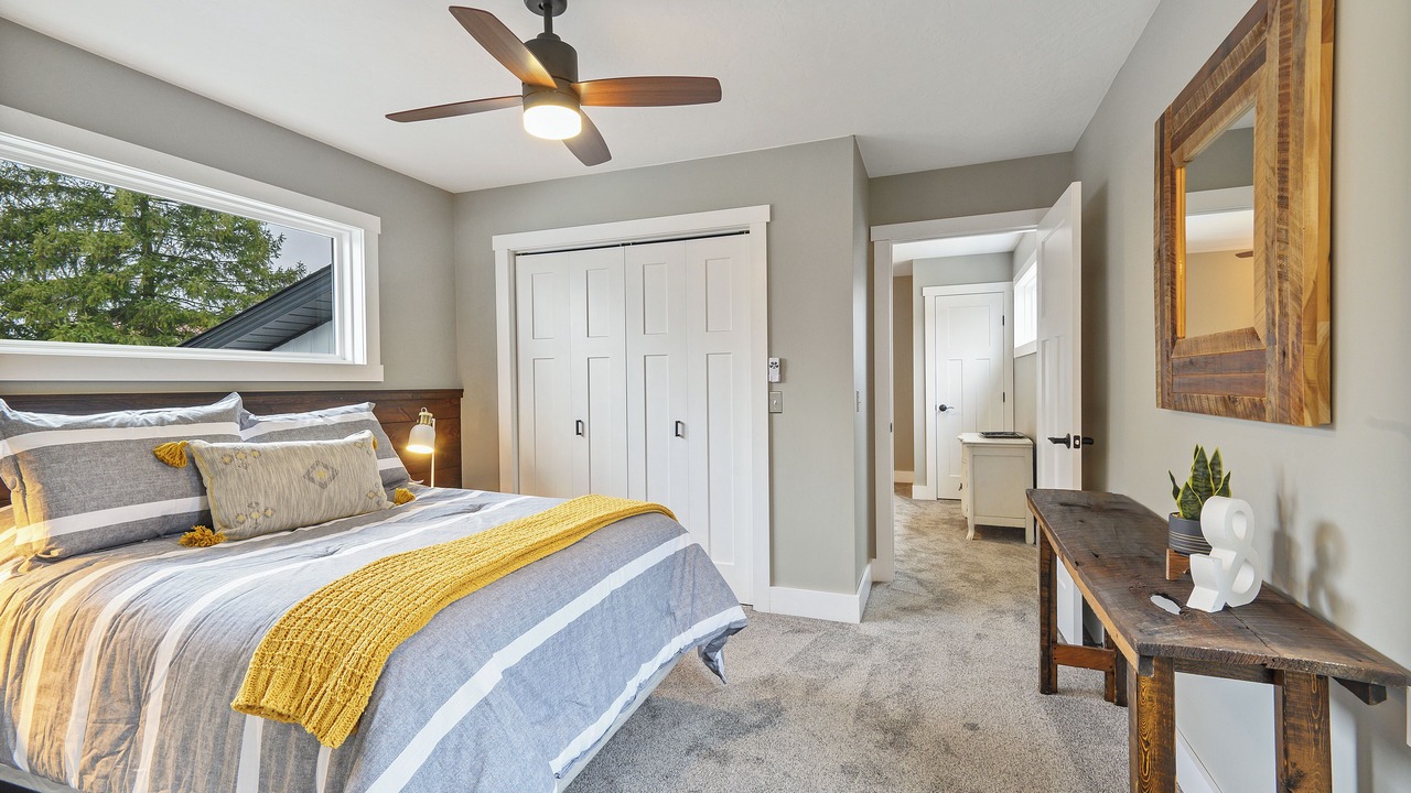 Photo of Bedroom in Sugarcreek