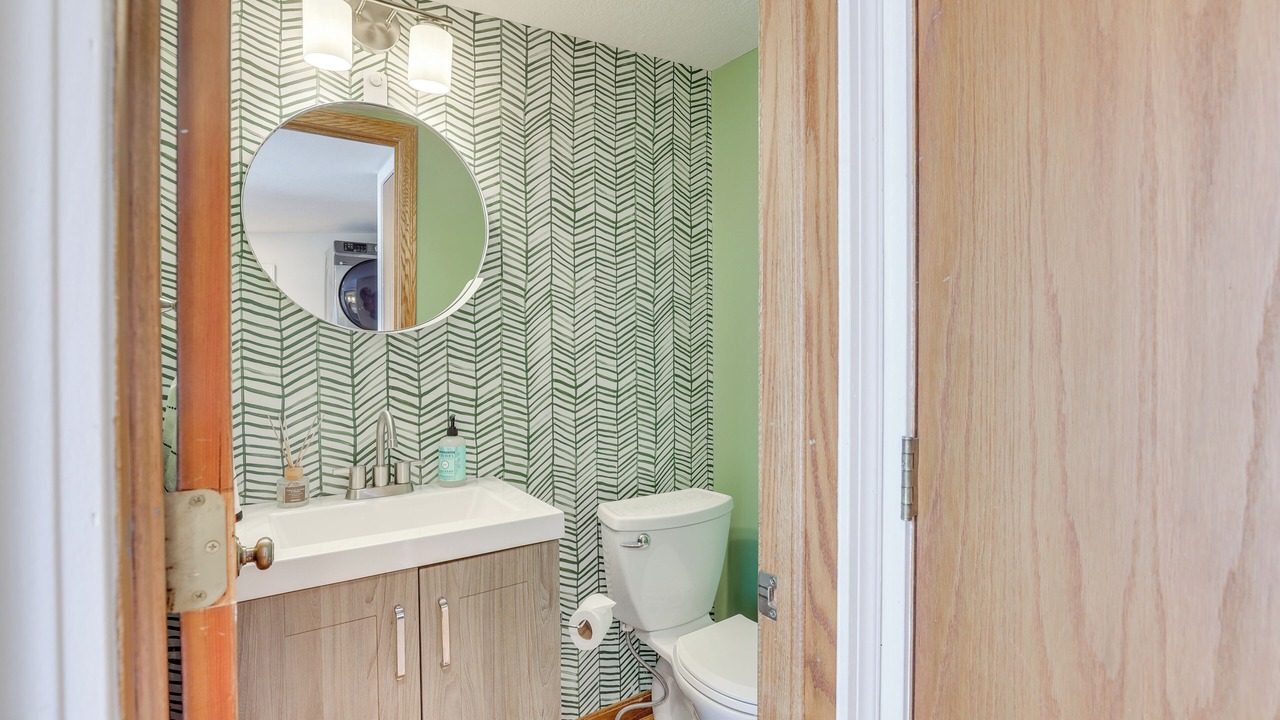 Photo of Bathroom in Meyers Lake