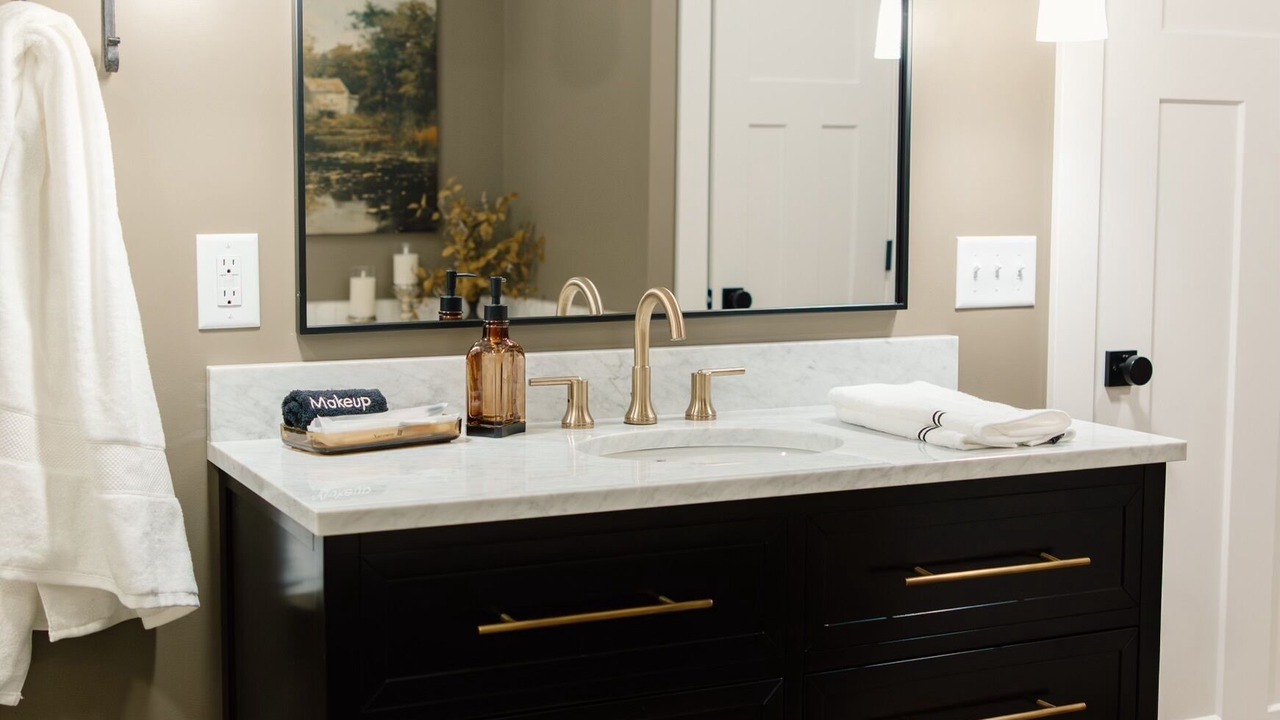 Photo of Bathroom in New Philadelphia