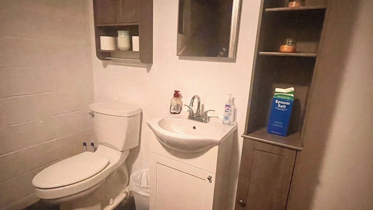 Photo of Bathroom in Little Hocking