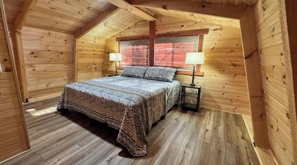 Photo of Bedroom in East Fultonham