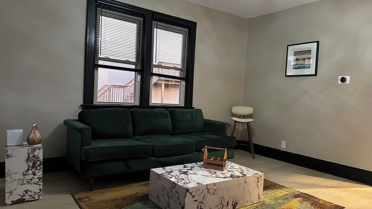 Photo of Livingroom in Walnut Hills