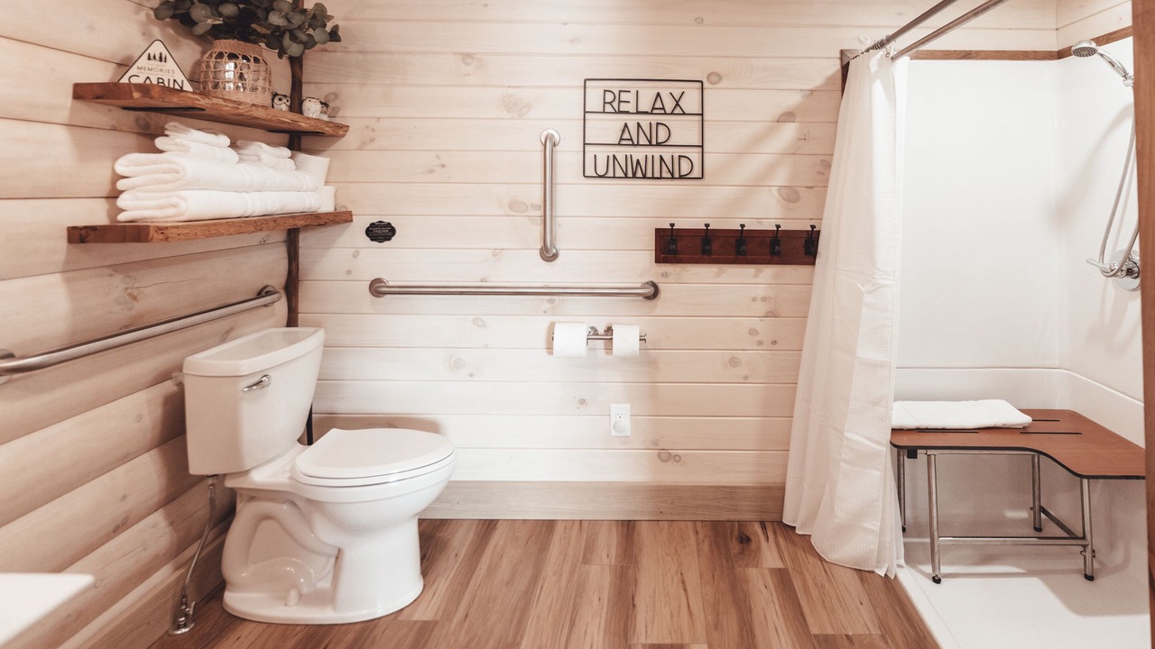 Photo of Bathroom in McArthur