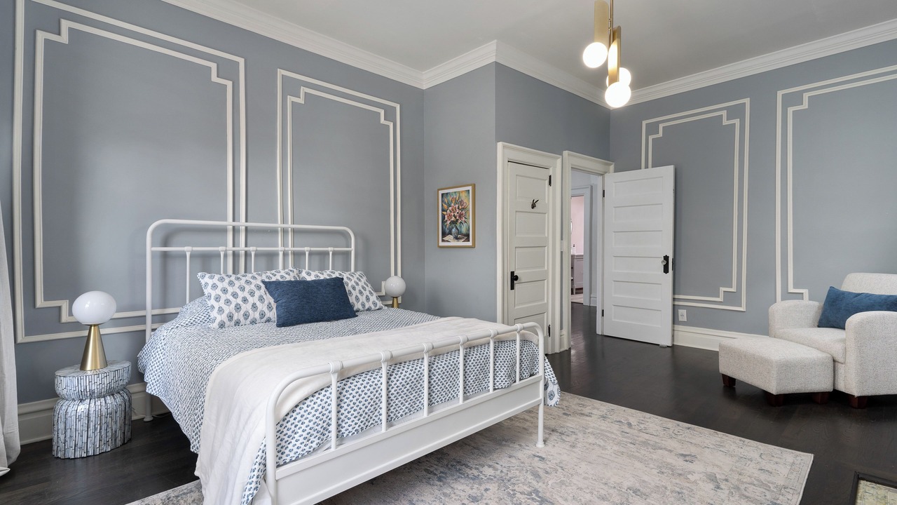 Photo of Bedroom in Victorian Village