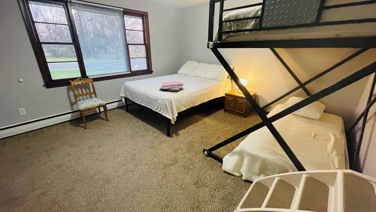Photo of Bedroom in Louisville
