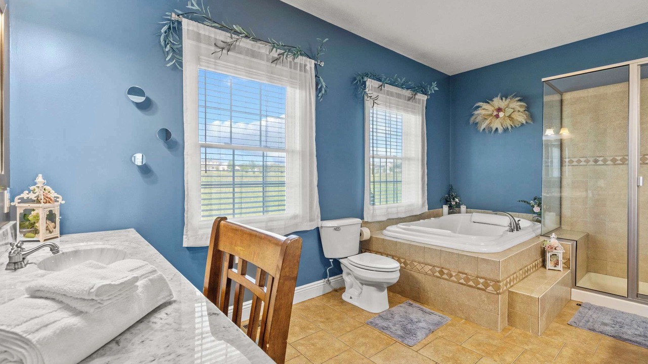 Photo of Bathroom in Summit Station