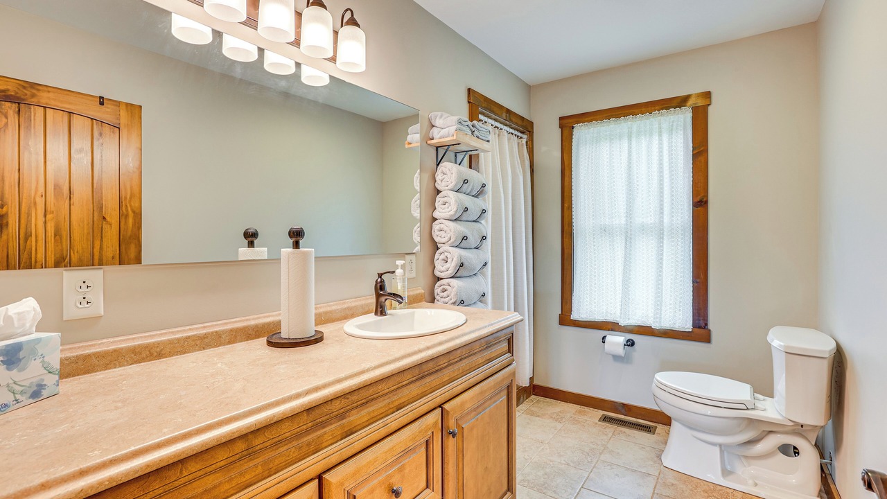 Photo of Bathroom in Ava