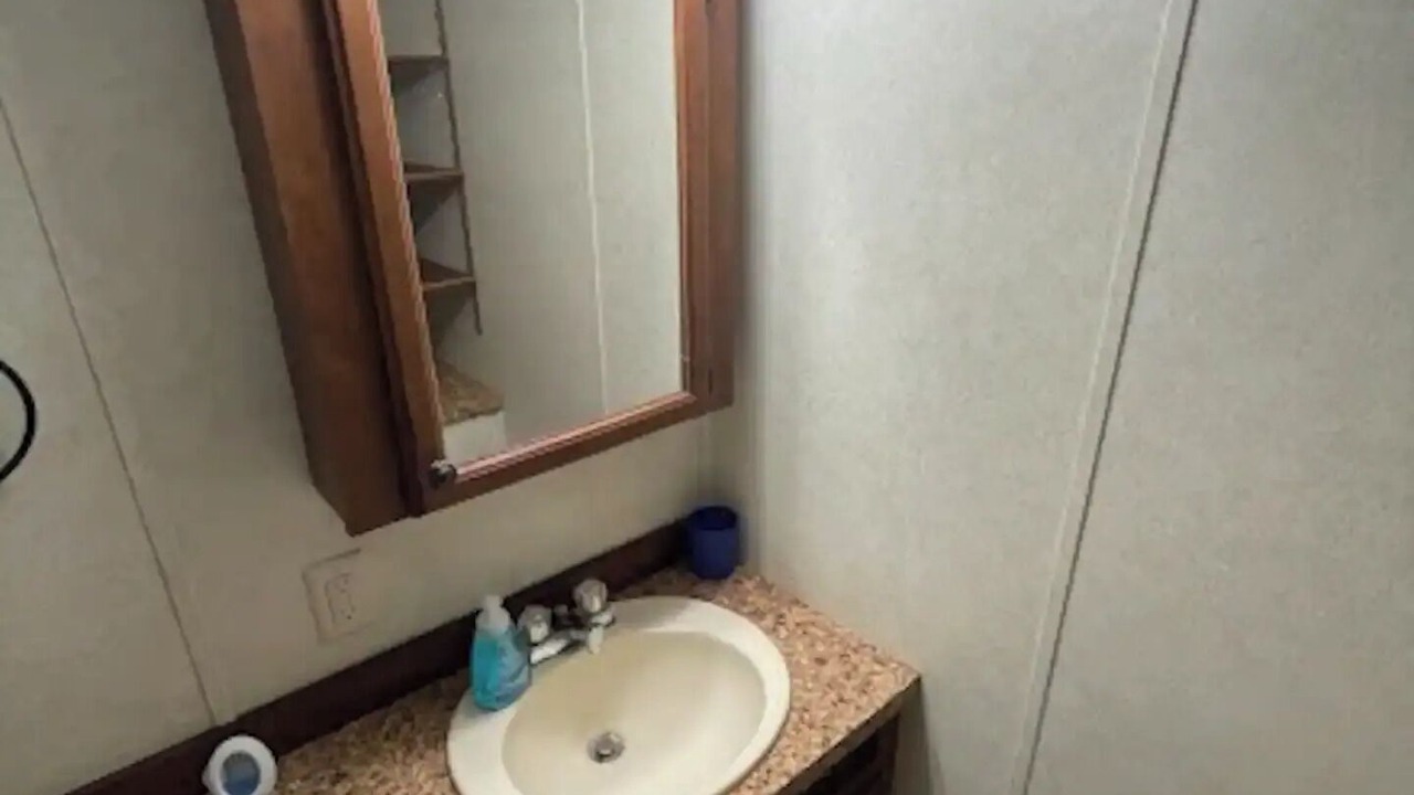 Photo of Bathroom in Senecaville