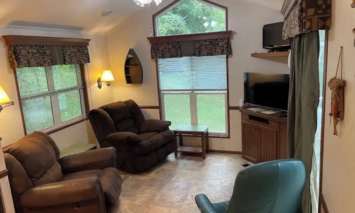 Photo of Livingroom in Senecaville