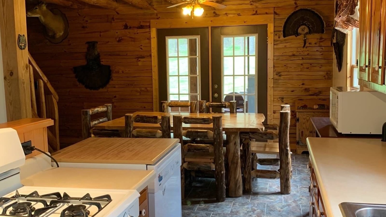 Photo of Kitchen in Sycamore Valley