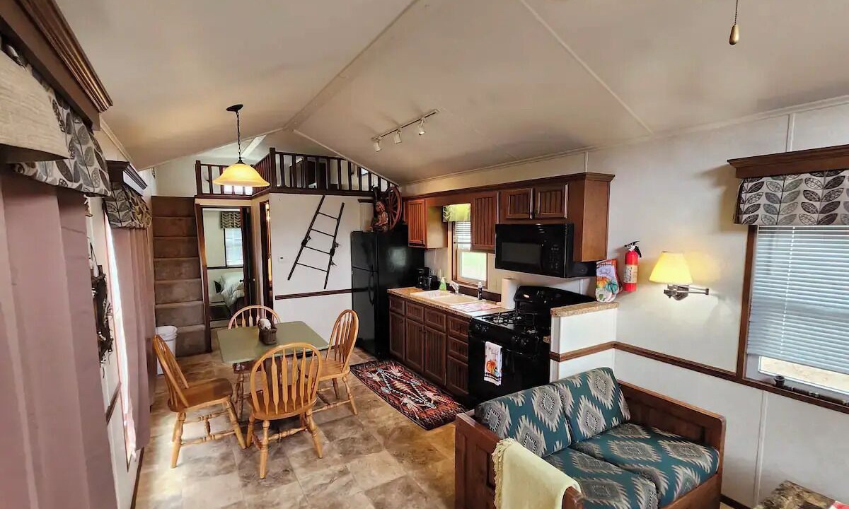 Photo of Livingroom in Senecaville
