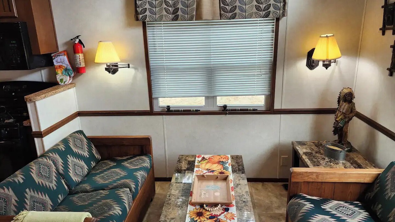 Photo of Livingroom in Senecaville