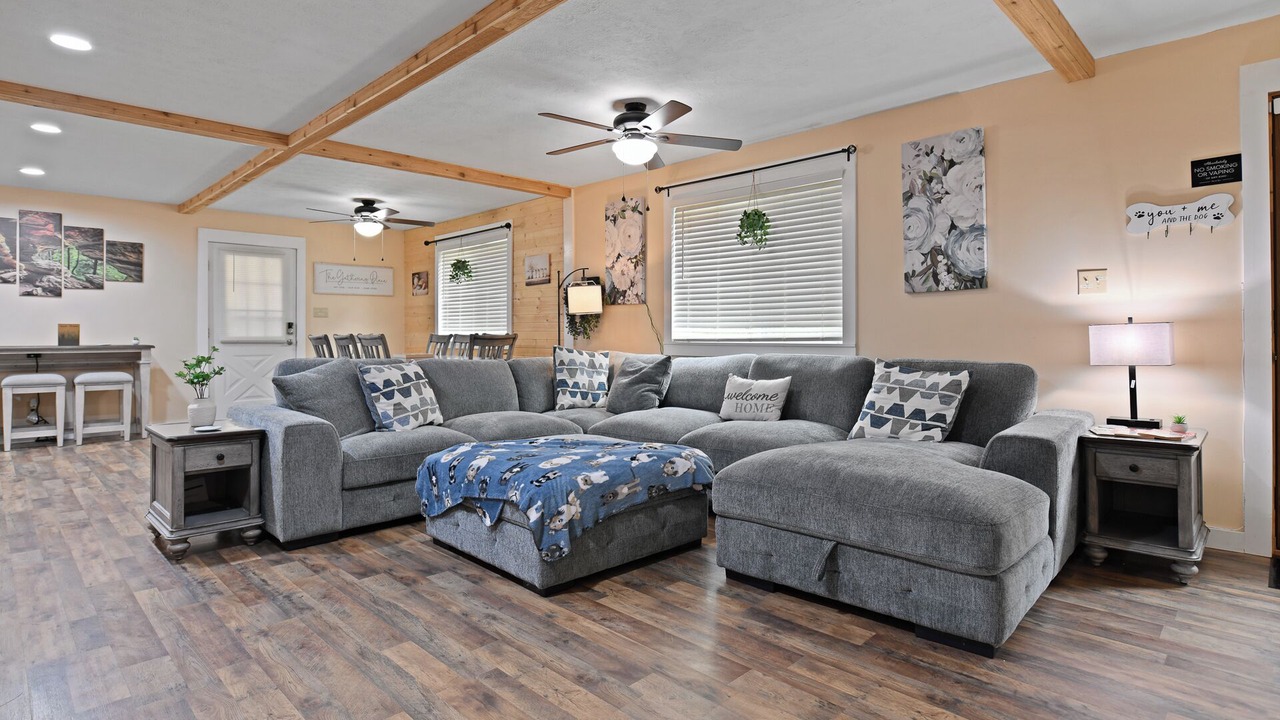 Photo of Livingroom in Lancaster