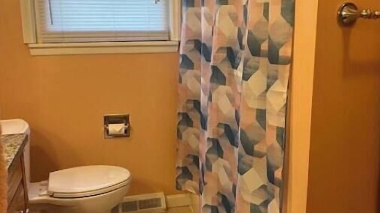 Photo of Bathroom in Norton