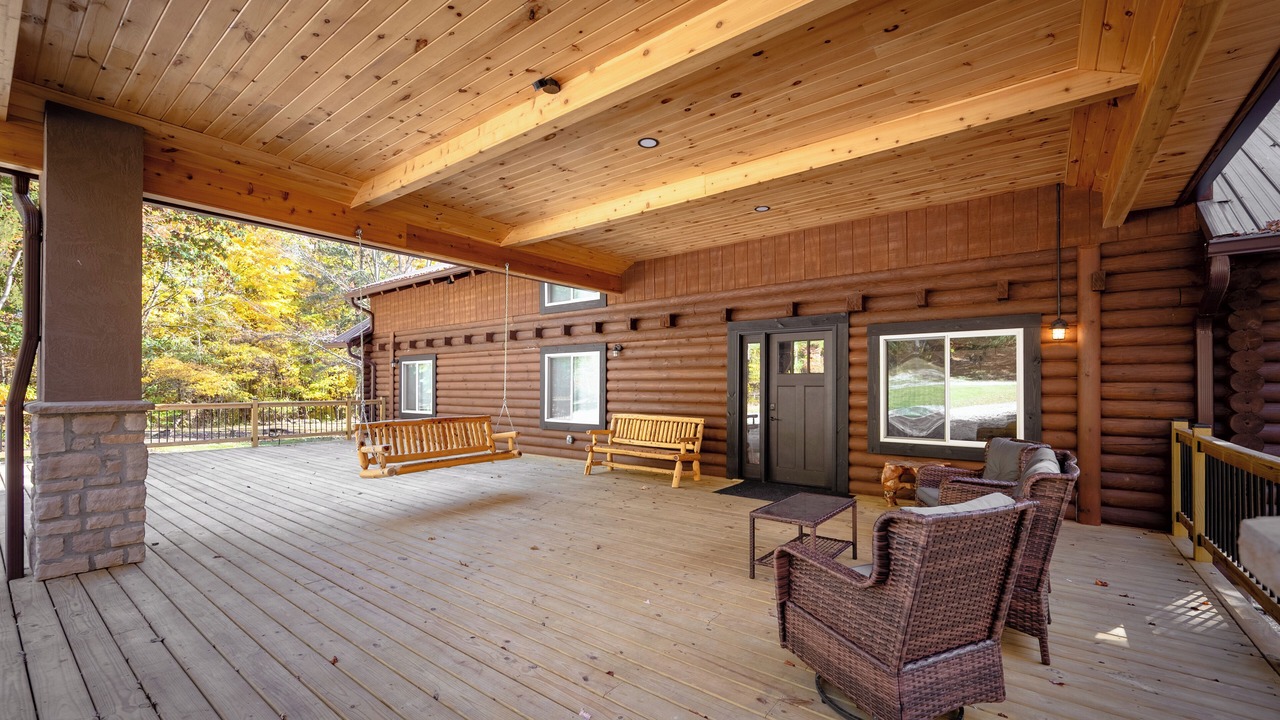 Photo of Patio Balcony in Nashport
