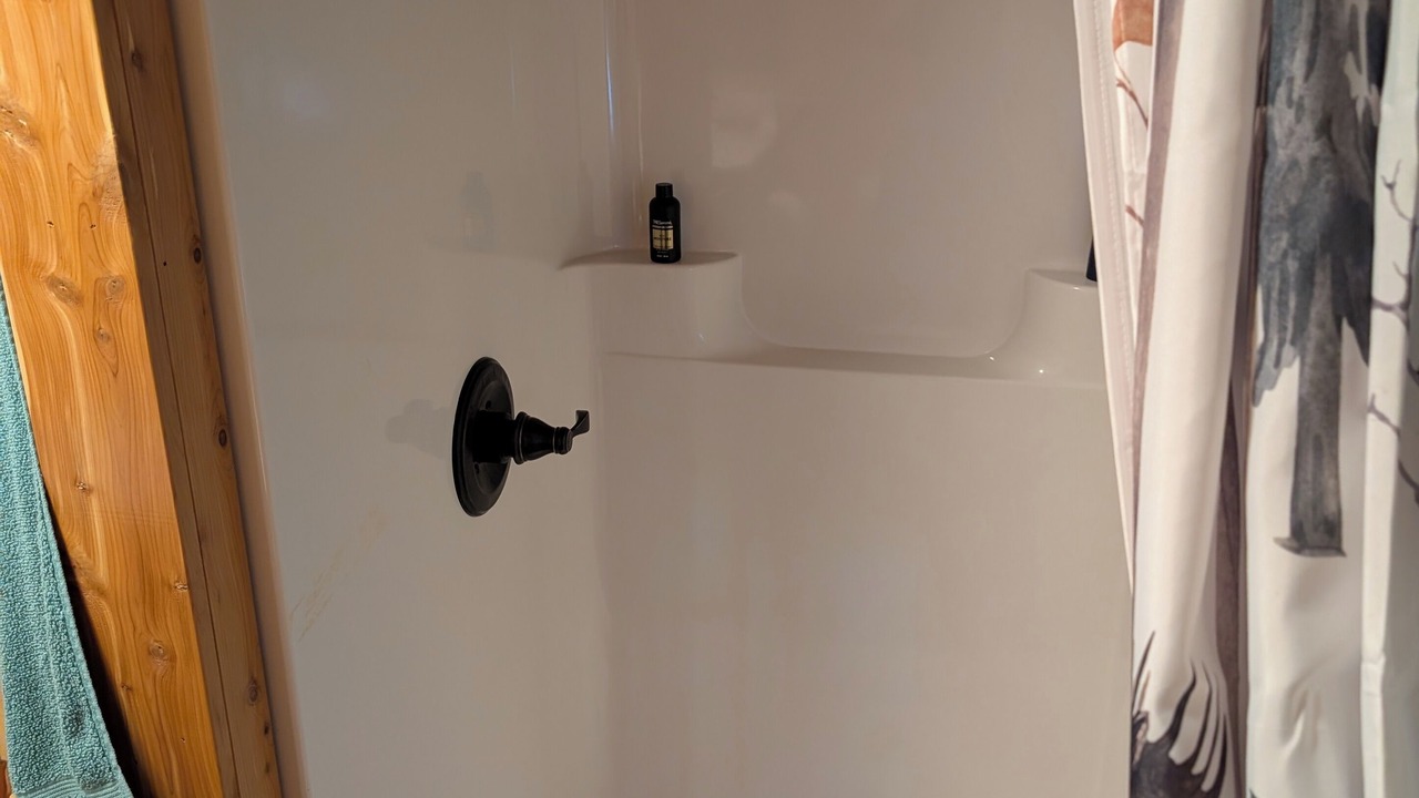 Photo of Bathroom in Chandlersville