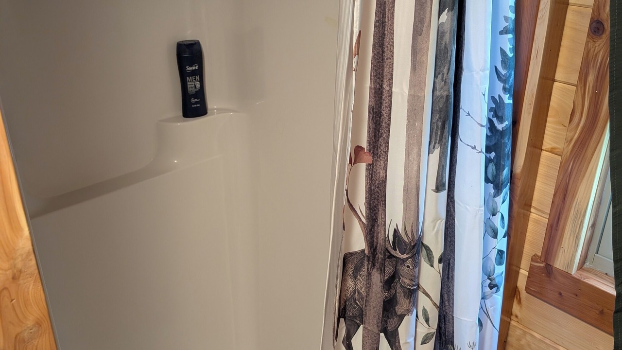 Photo of Bathroom in Chandlersville