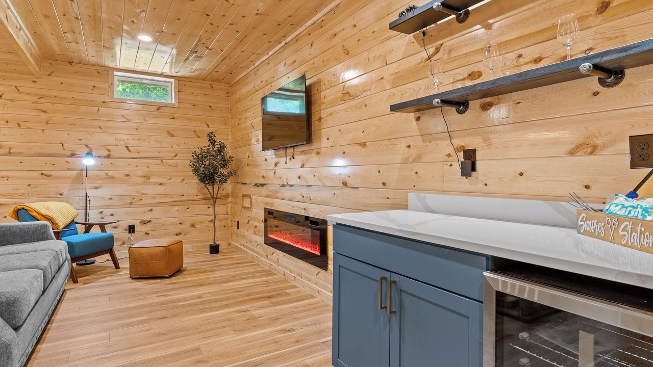 Photo of Livingroom in Nelsonville