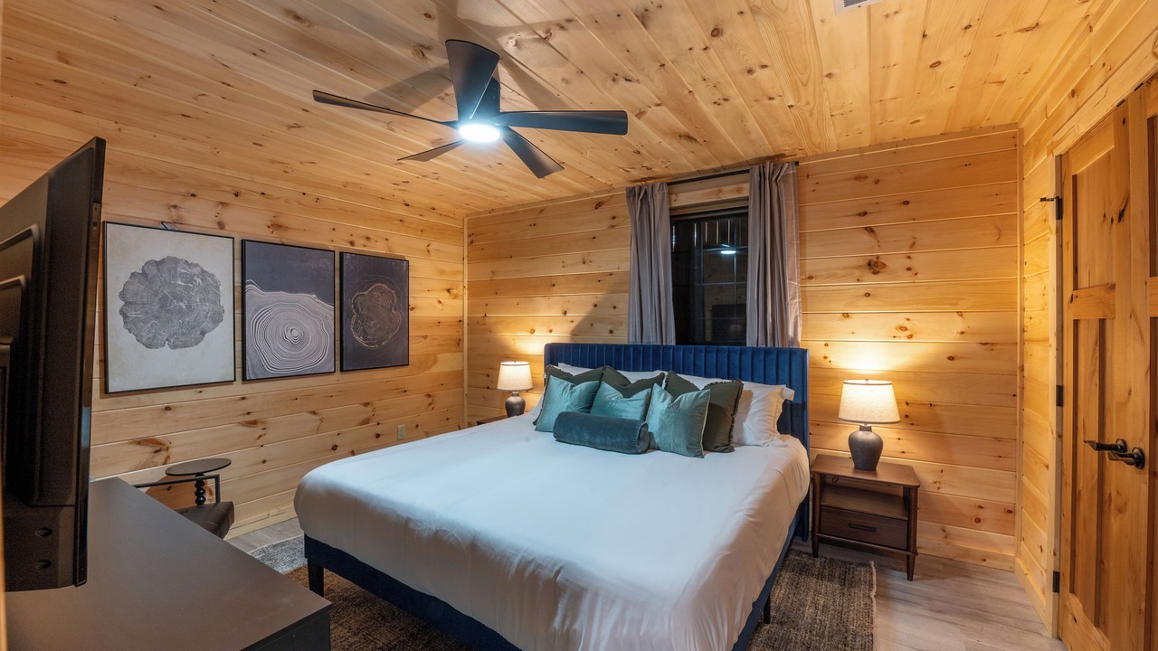 Photo of Bedroom in Logan