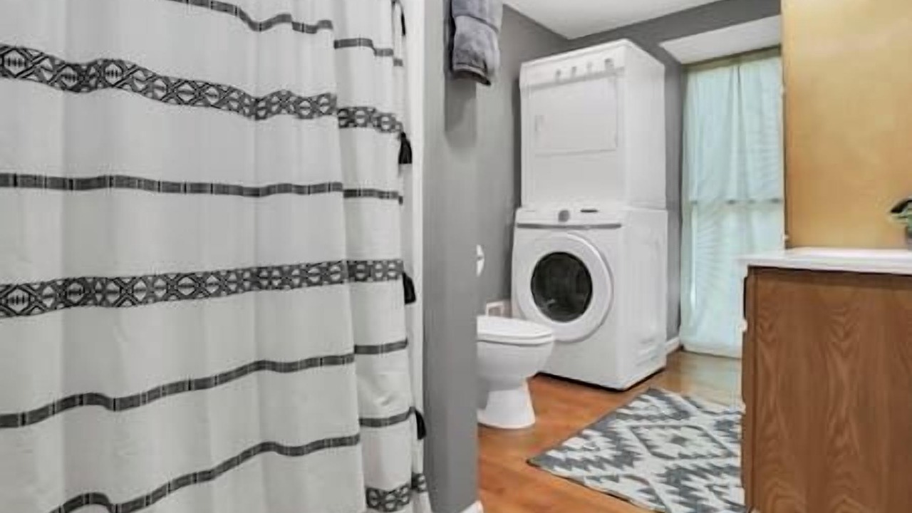 Photo of Bathroom in Ray