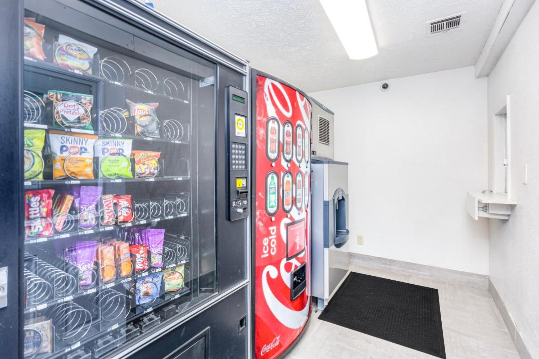 Photo of Kitchen in Summit Station