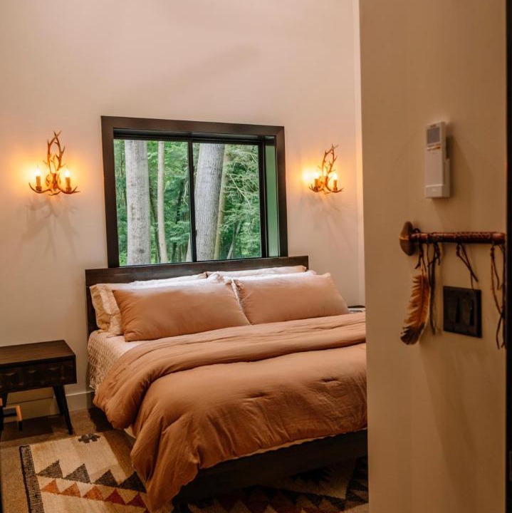 Photo of Bedroom in Loudonville