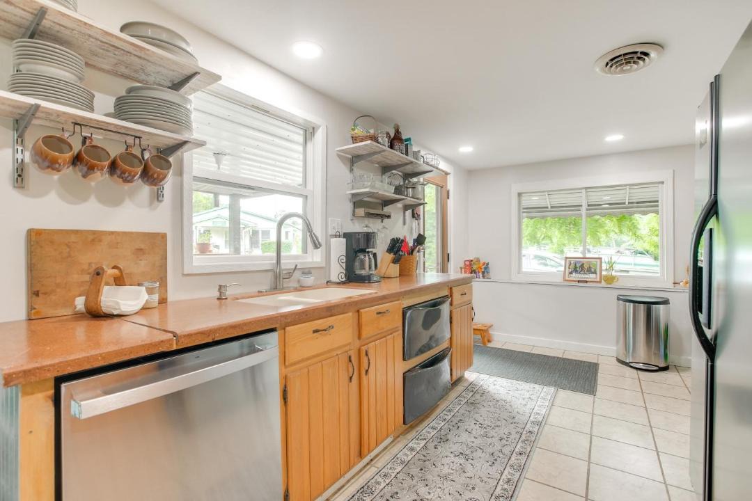 Photo of Kitchen in Glouster