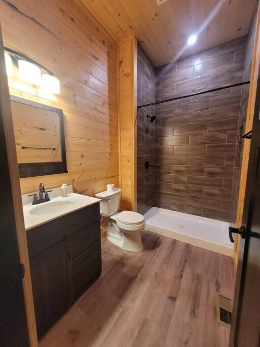 Photo of Bathroom in Logan