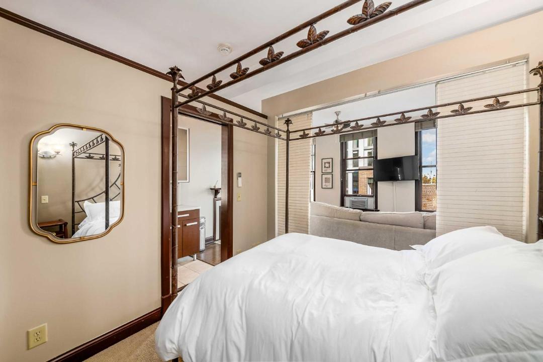 Photo of Bedroom in Short North