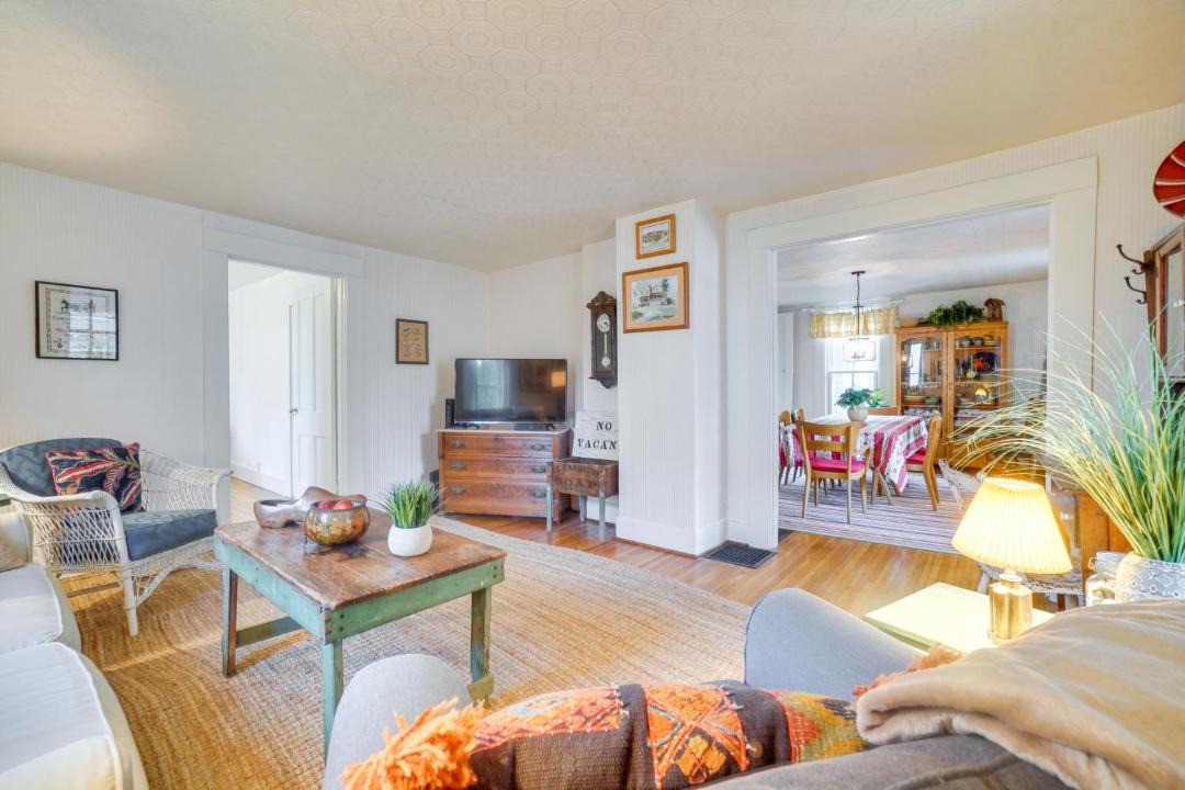 Photo of Livingroom in Granville