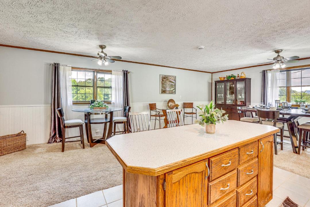 Photo of Kitchen in New Philadelphia